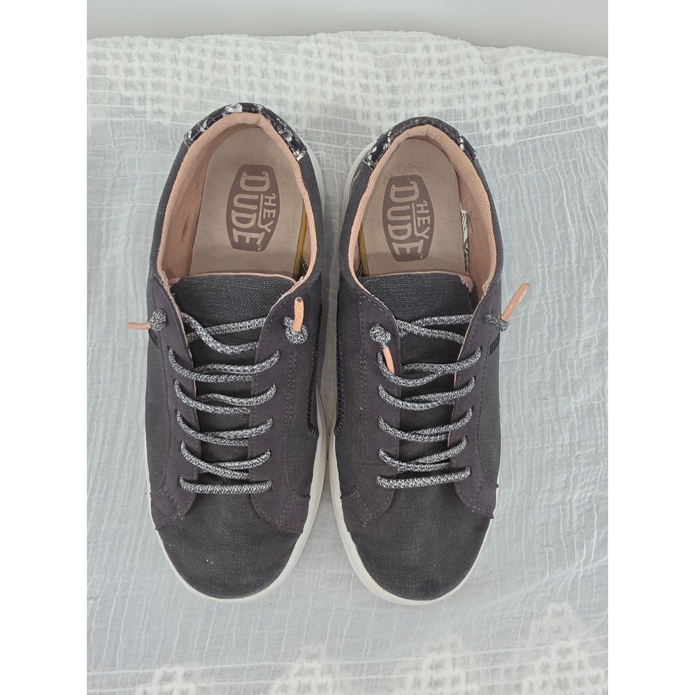 Hey Dude Karina Jet Black Snakeskin Canvas Sneakers Womens 7 Low Top 40154-0XD